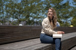 Everlane Vs Pact Sustainable Basics: Everlane vs. Pact: Better Sustainable Basics for 2026