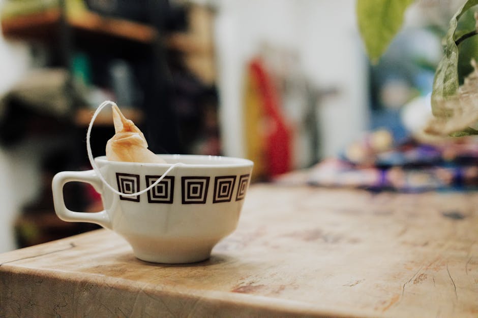 How to Brew Cafe-Quality Espresso Outdoors with a Portable Coffee Maker (2026 Update)