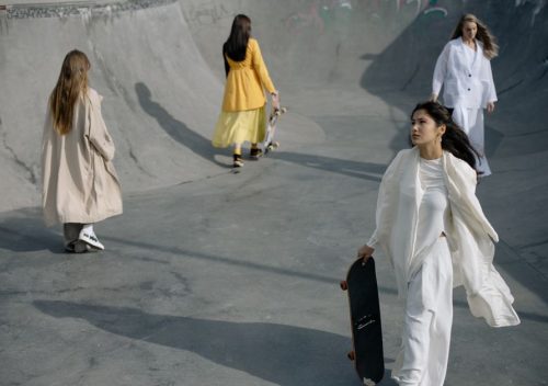 Transitional Jackets for Spring: Trench Coats and Cropped Blazers
