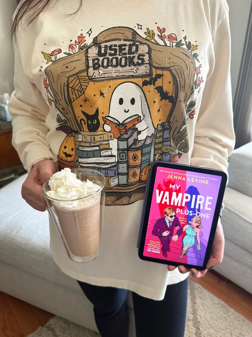 Low Carb Mocha Frapp + My Current Read