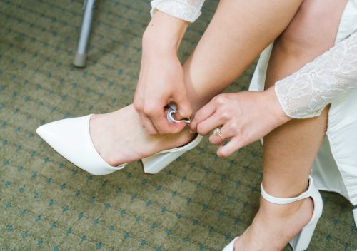 Wedding Guest Shoes For June Ceremonies: Comfort, Style, And Venue Fit